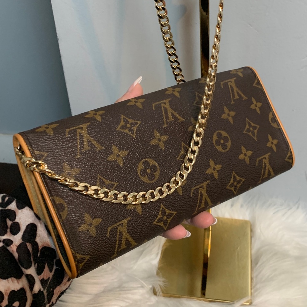 2000 authentic Louis Vuitton Twin Pochette GM crossbody, free replacement chain - Picture 5 of 16